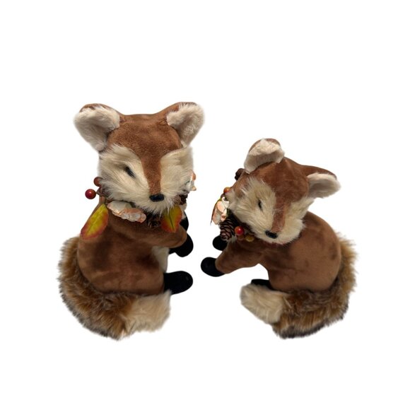 Lot of 2 Fabric Covered Fluffy Fur Tailed Foxes With Floral Wreaths 10" & 8.5" t - Picture 2 of 6